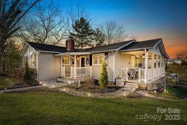 106 Pressley Road, Canton, NC 28716