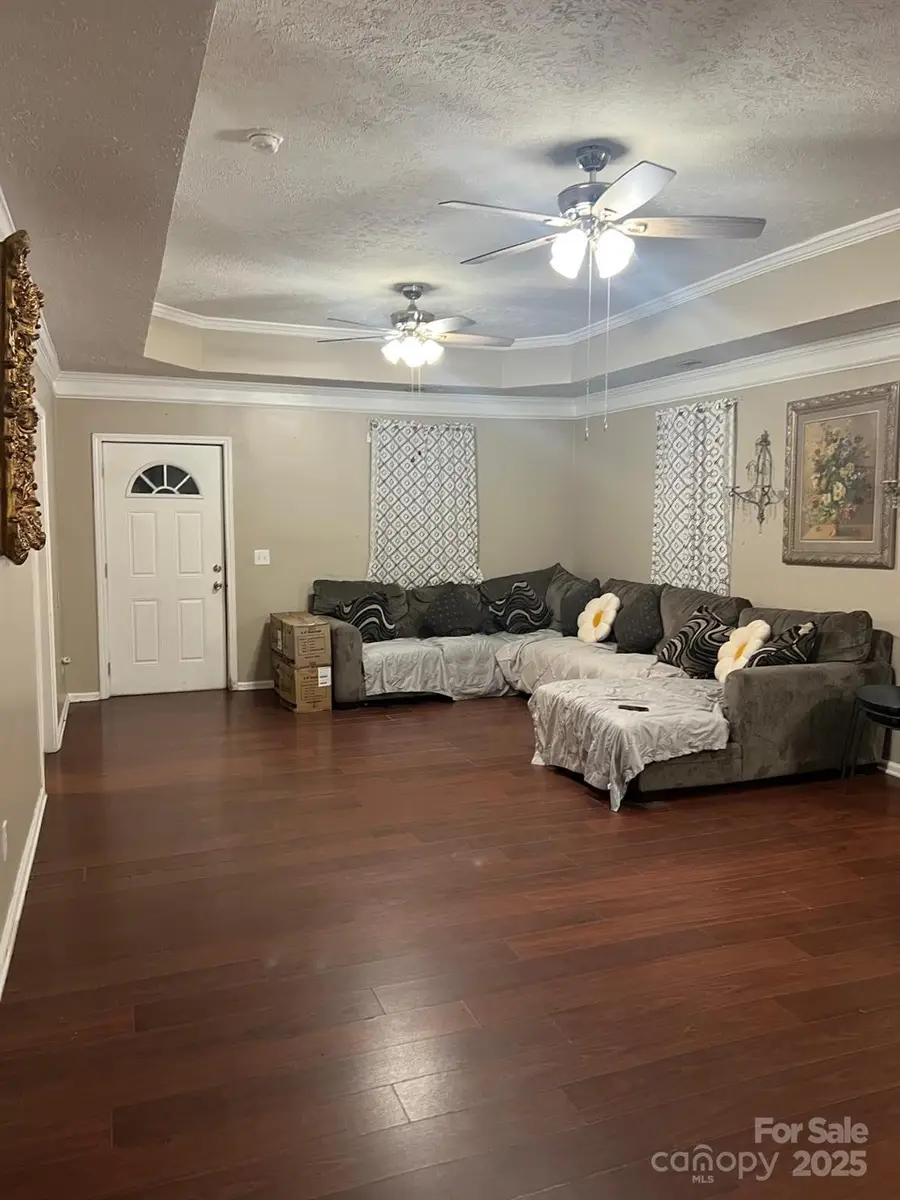 722 Live Oak Street, Shelby, NC 28150 - Image #2