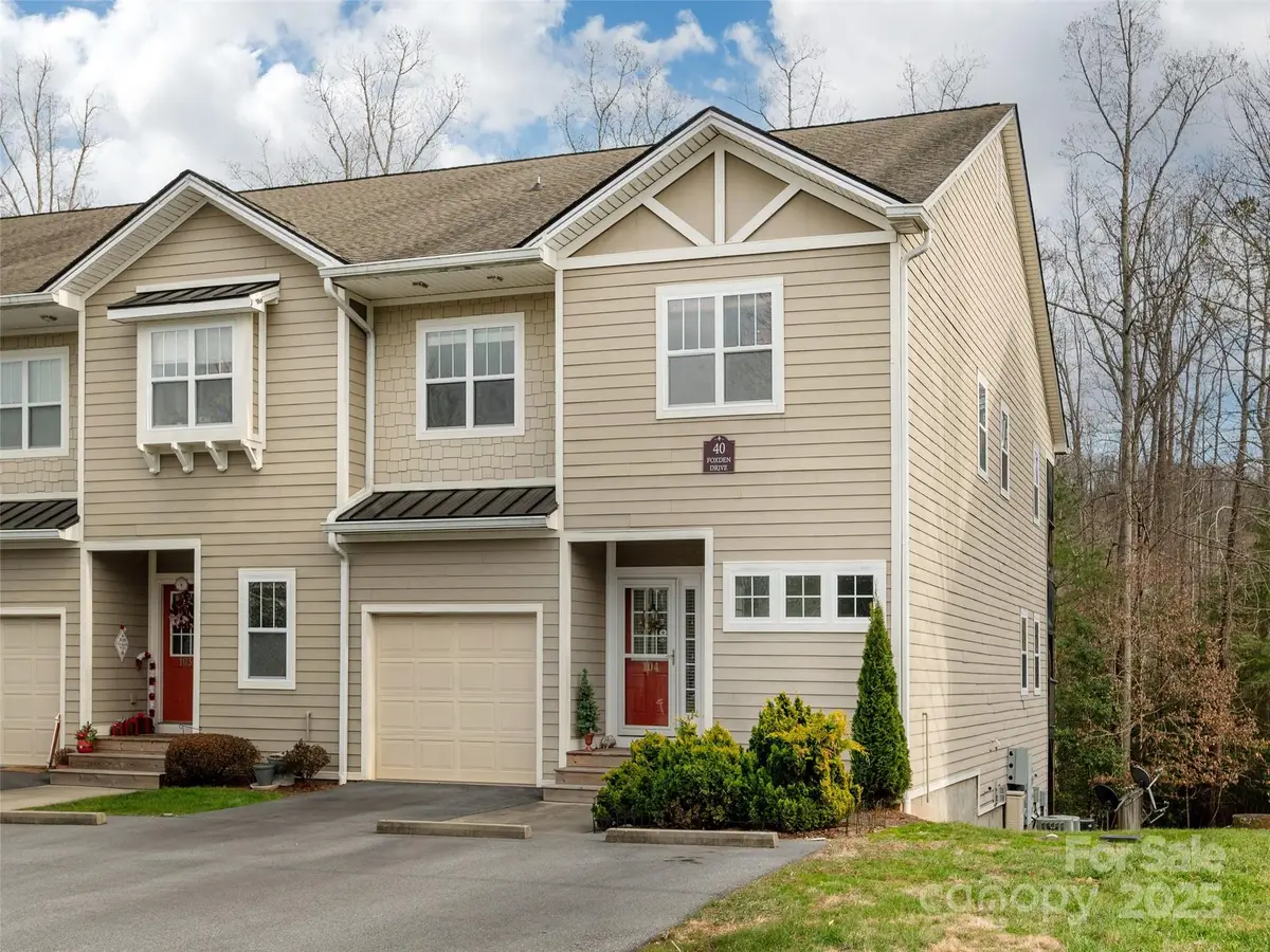 40 Foxden Drive #204, Fletcher, NC 28732 - Image #1