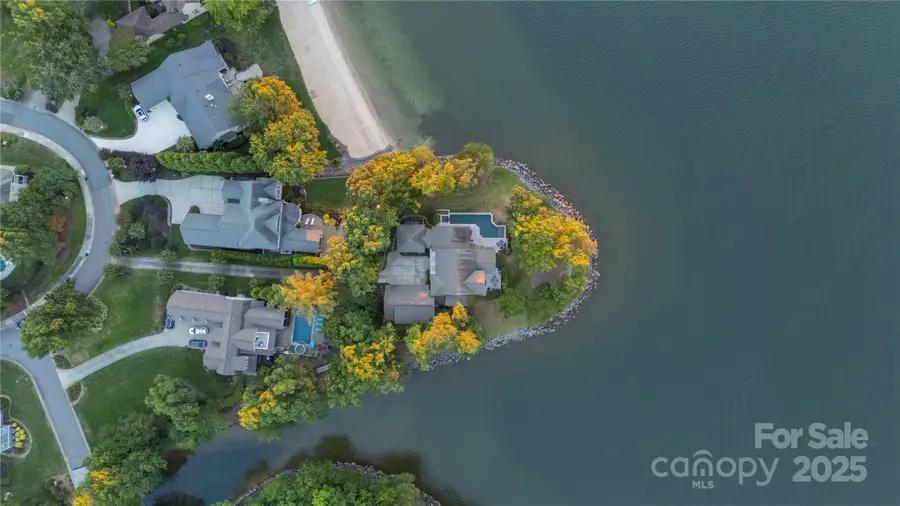 20721 Pointe Regatta Drive, Cornelius, NC 28031 - Image #2