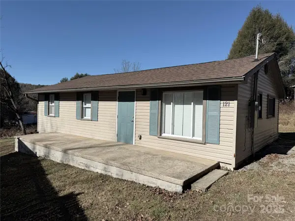 121 Tom Mckinney Road, Brevard, NC 28712