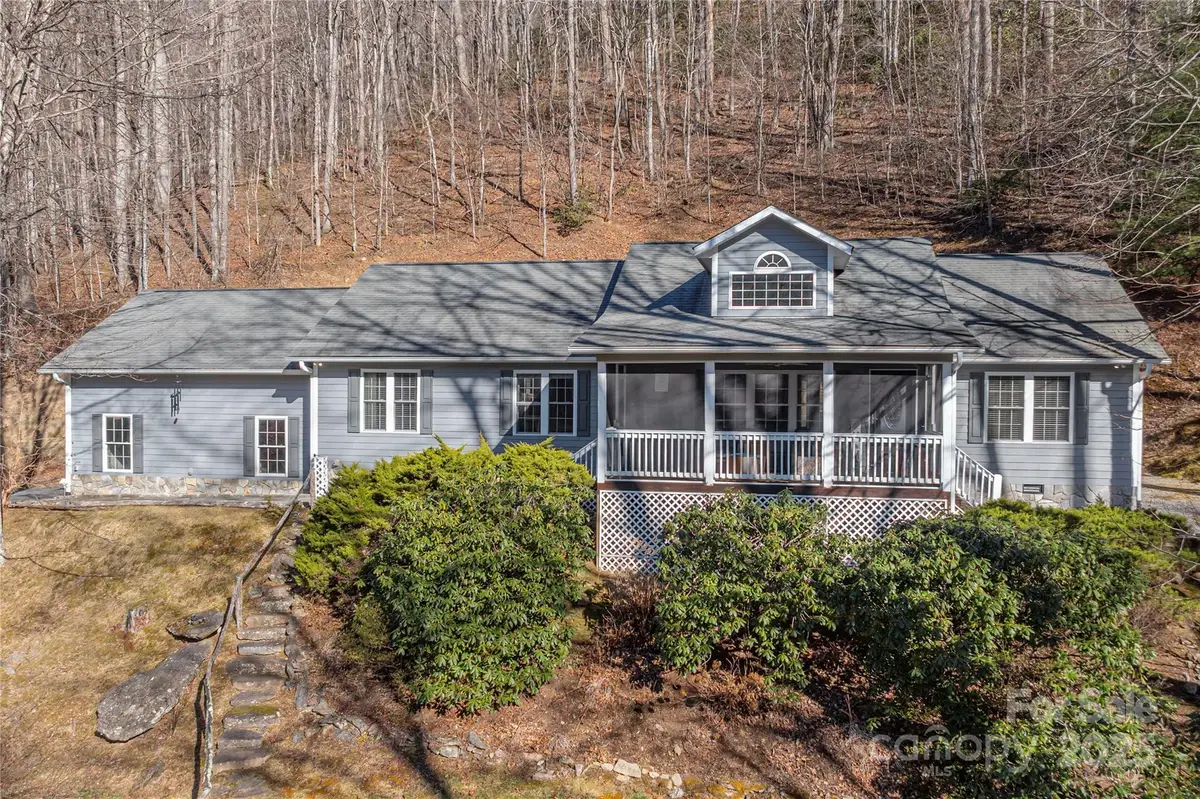 220 George Sutton Road, Waynesville, NC 28785 - Image #1
