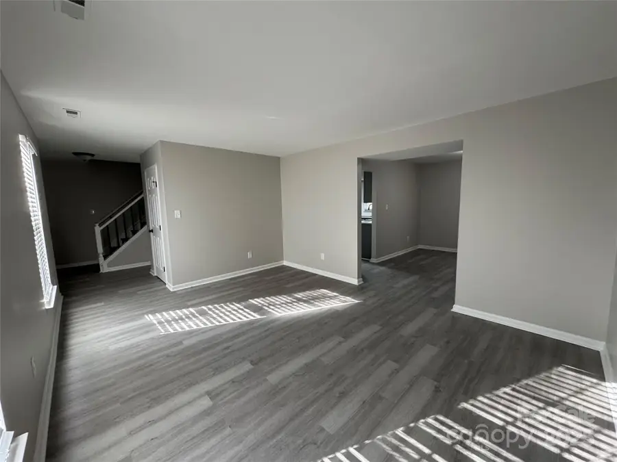 1425 Sugar Hollow Drive, Charlotte, NC 28214 - Image #2