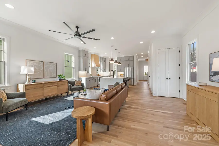 307 Coxe Avenue, Charlotte, NC 28208 - Image #2