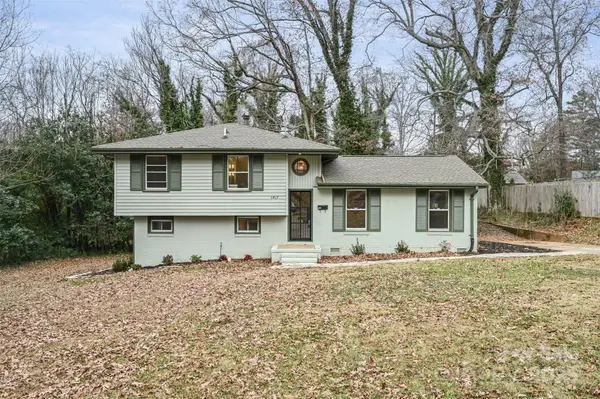 3417 Sudbury Road, Charlotte, NC 28205