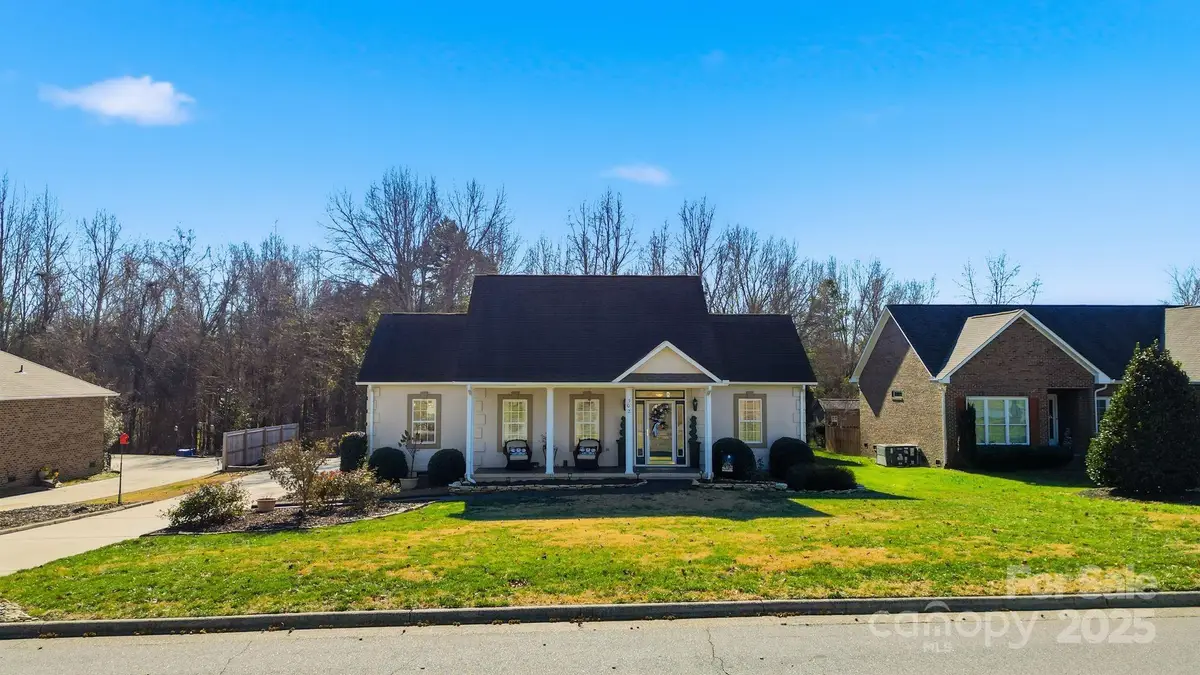 302 Alison Lane, Archdale, NC 27263 - Image #1