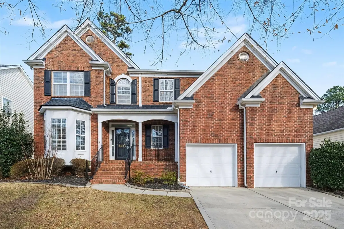 9529 Numenore Drive, Charlotte, NC 28269 - Image #1