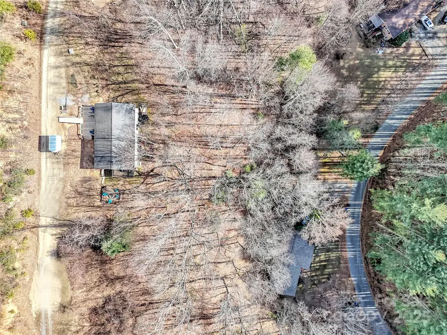 719 Pinewood Drive, Waynesville, NC 28786 - Image #3