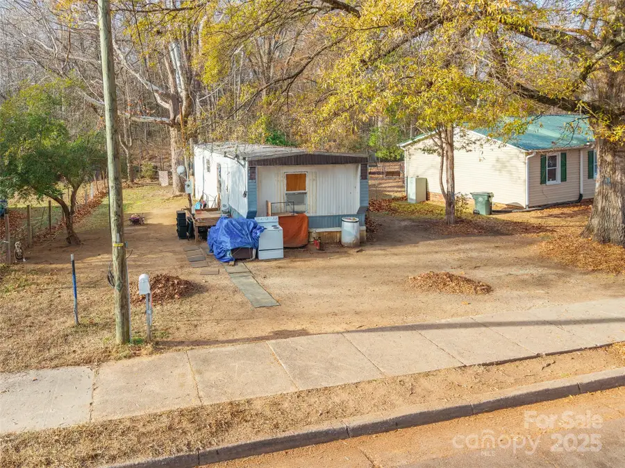 231 Charlotte Street, York, SC 29745 - Image #2