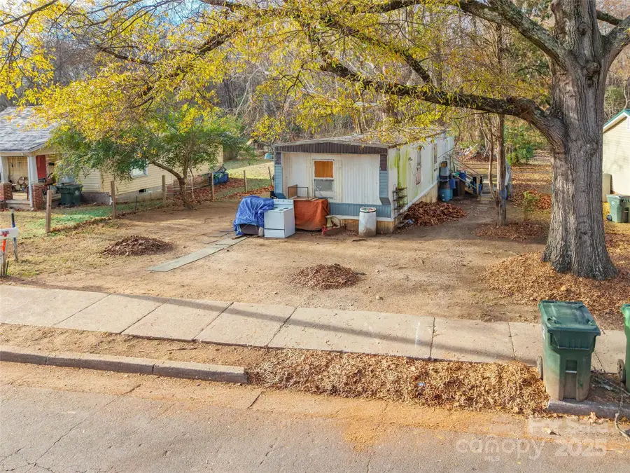 231 Charlotte Street, York, SC 29745 - Image #3