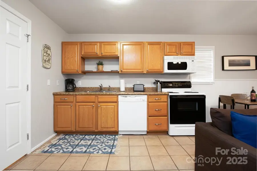 94 Church Road, Fairview, NC 28730 - Image #3