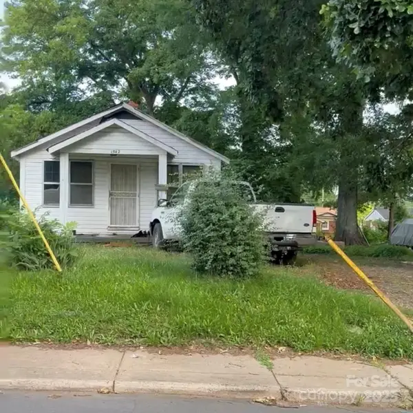 1542 Jennings Street, Charlotte, NC 28216