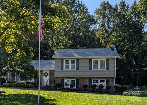 7039 Delisa Drive, Charlotte, NC 28214