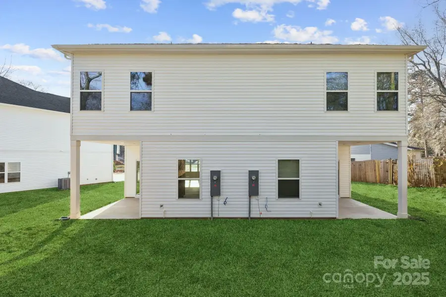 5391 & 5395 Toano Road, Charlotte, NC 28215 - Image #2