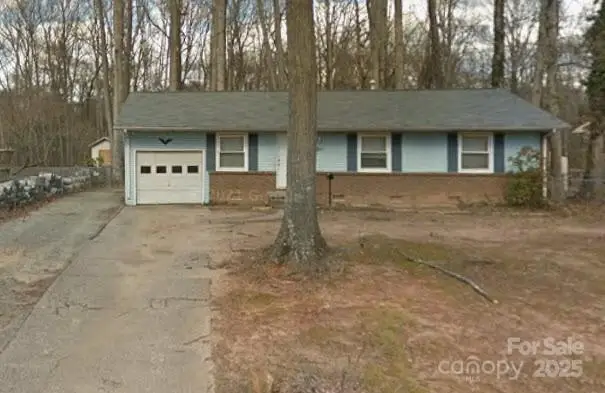 4211 Dunwoody Drive, Charlotte, NC 28215 - Image #1