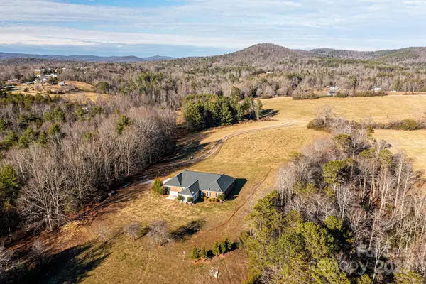 5567 Reid Road, Granite Falls, NC 28630