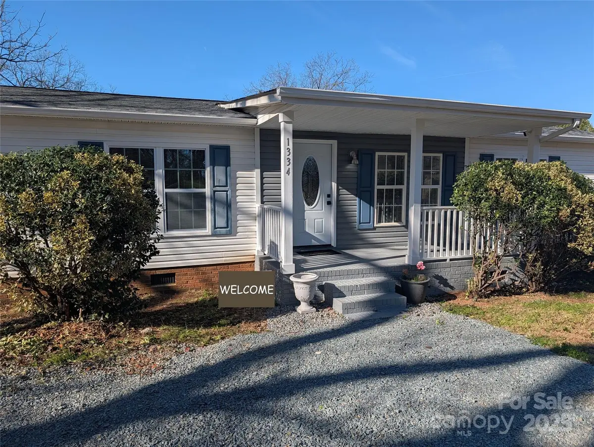 1334 Mecklenburg Highway, Mooresville, NC 28115 - Image #1