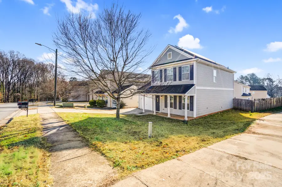 9026 Sharpes Circle, Charlotte, NC 28214 - #3