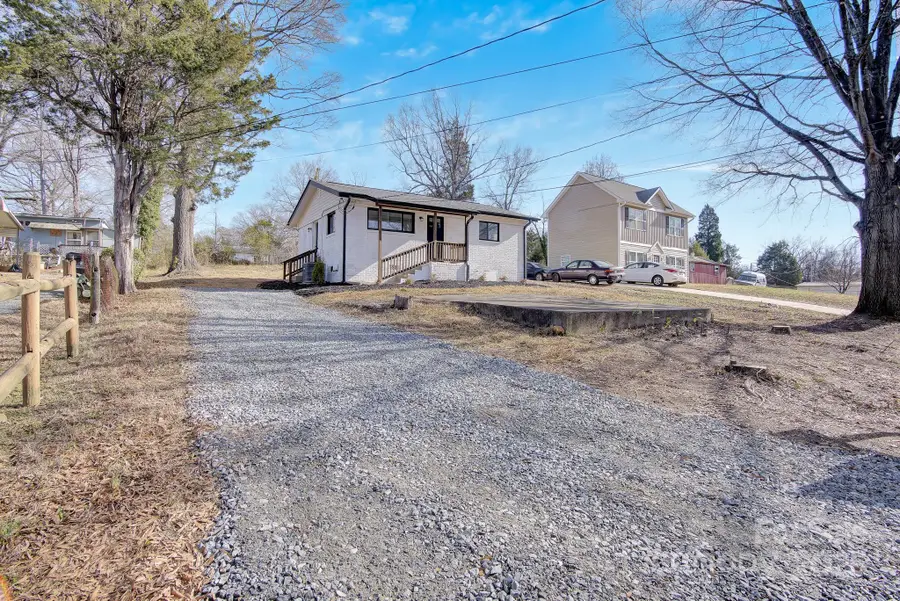 9 Grant Street, Lexington, NC 27292 - Image #2