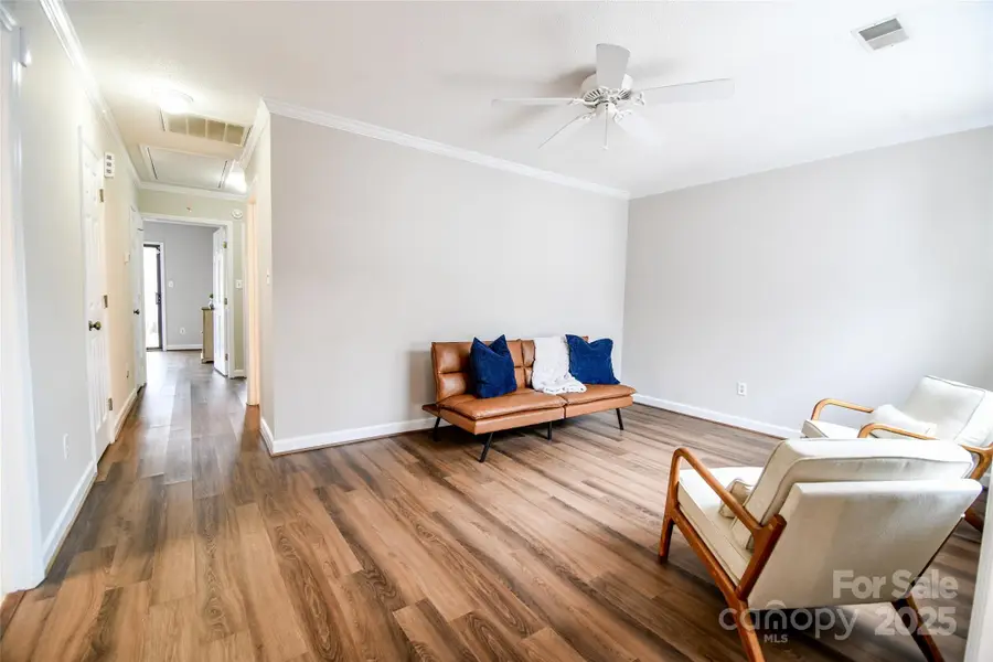 2521 Quail Lake Drive, Charlotte, NC 28210 - Image #2