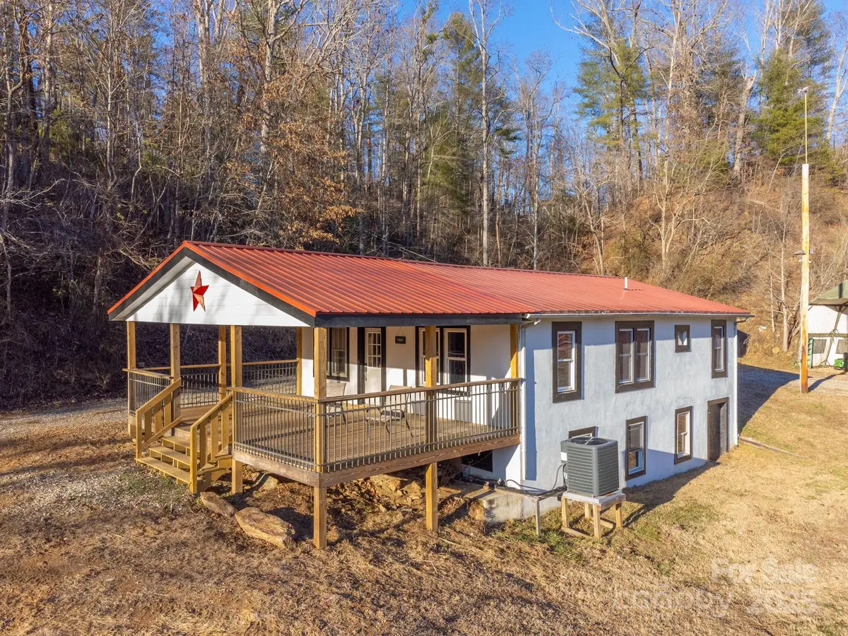 1108 Jenkins Valley Road, Alexander, NC 28701 - Image #1