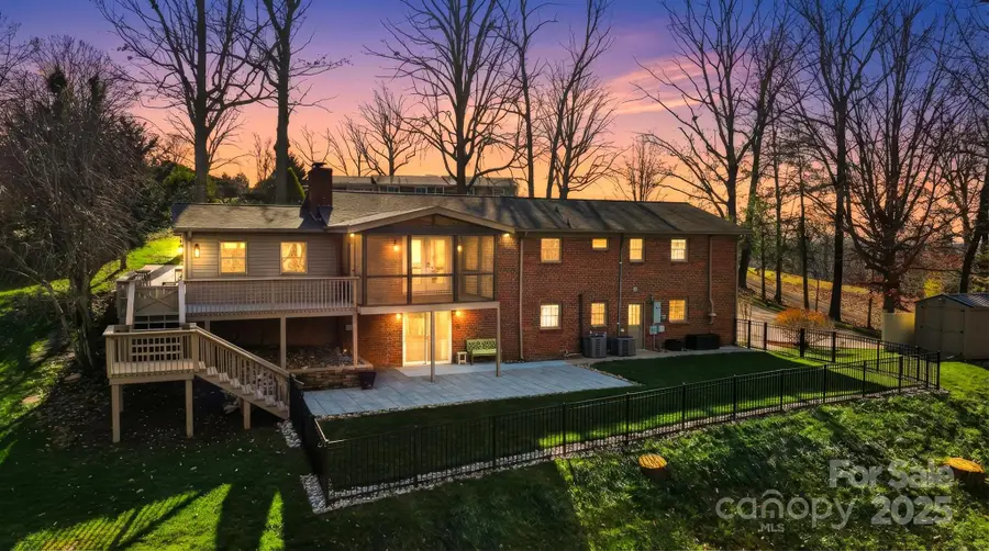 315 Skyline Road, Hickory, NC 28601 - Image #2