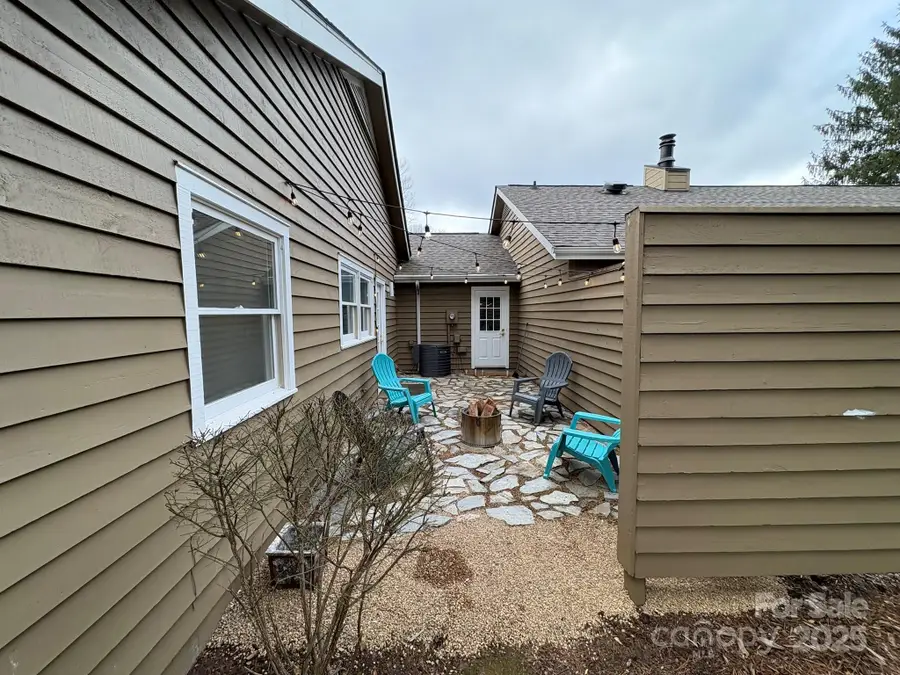 13 Laurel Place, Asheville, NC 28803 - Image #2