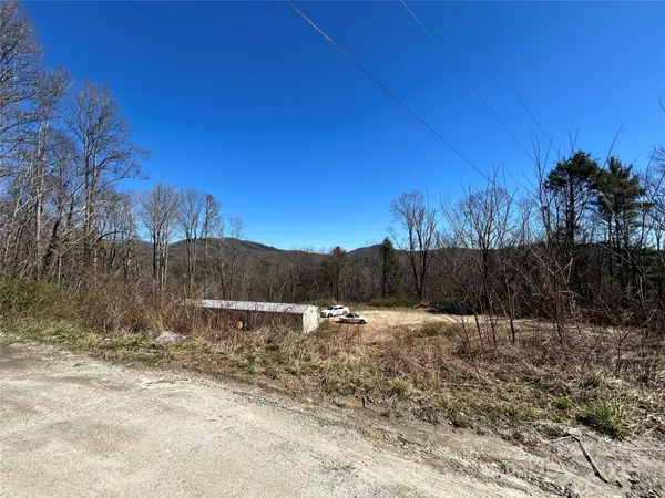 612 Heady Mountain Rd Road, Cashiers, NC 28717