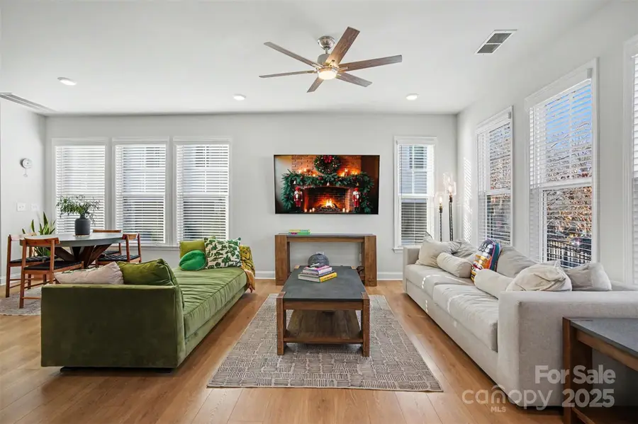 1104 Drummond Avenue, Charlotte, NC 28205 - Image #2