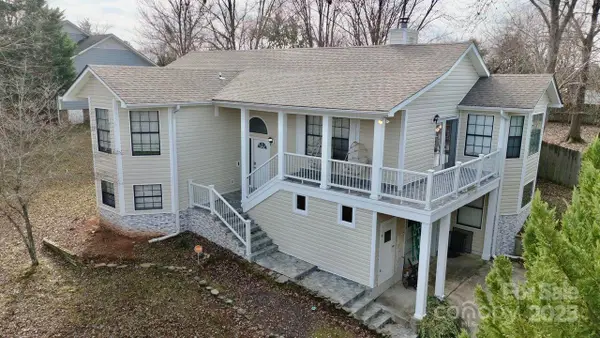 2815 Bustlehead Court, Charlotte, NC 28262