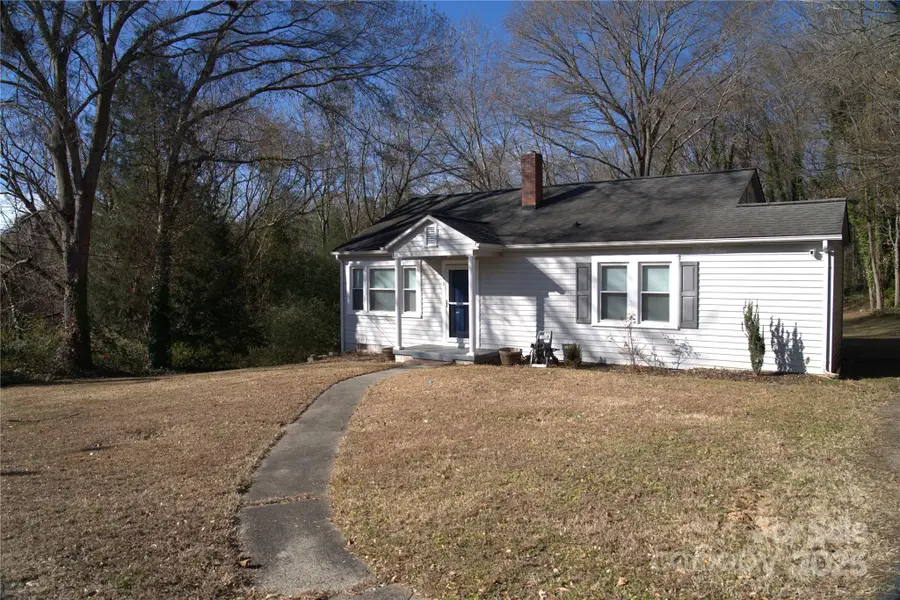 748 W 2nd Street, Lincolnton, NC 28092 - Image #2