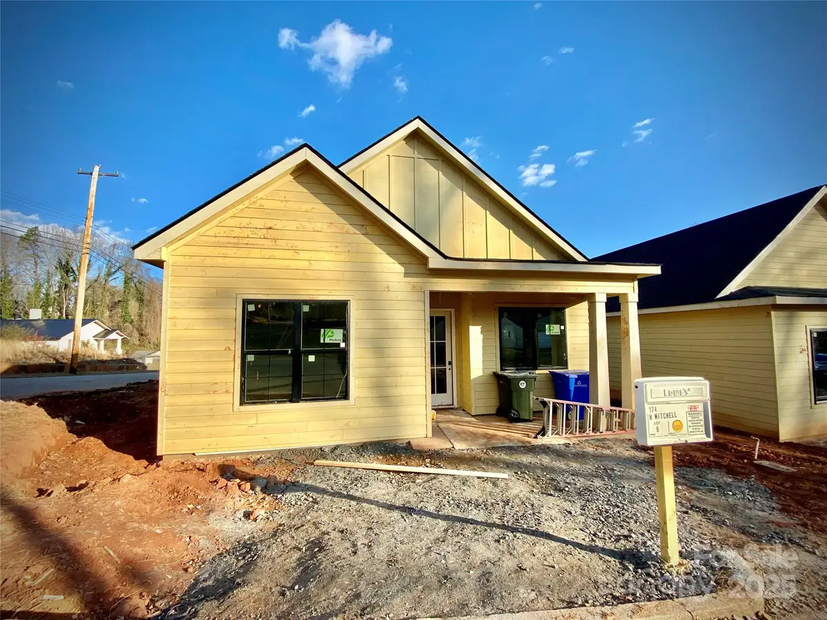 174 N Mitchell Street, Rutherfordton, NC 28139 - Image #1