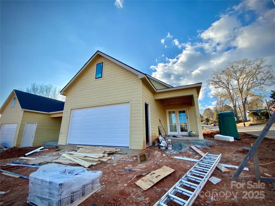 174 N Mitchell Street, Rutherfordton, NC 28139 - Image #2