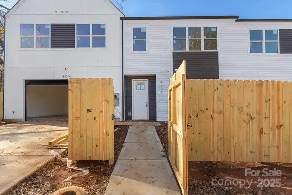 4431 Fair Street, Charlotte, NC 28208