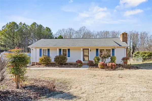 103 Lois Lane, Lexington, NC 27295