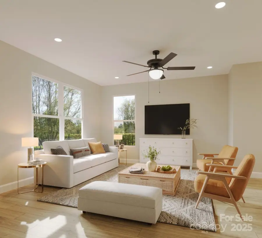 4945 Fitzgerald Avenue #6, Charlotte, NC 28213 - Image #3