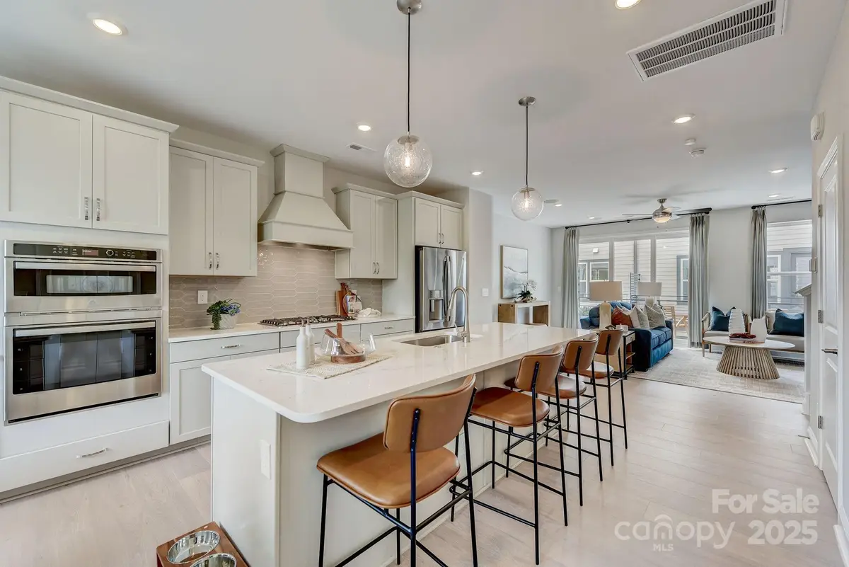 3107 Rexton Lane, Charlotte, NC 28262 - Image #1