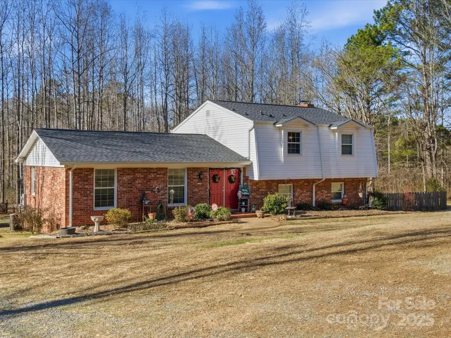 9941 Ferguson Road, Charlotte, NC 28227 - Image #2