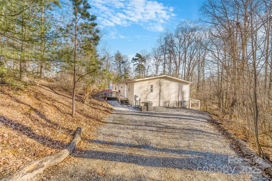 140 Crows Nest Road, Hendersonville, NC 28791 - Image #3