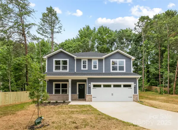 258 Eden Circle, Pineville, NC 28134