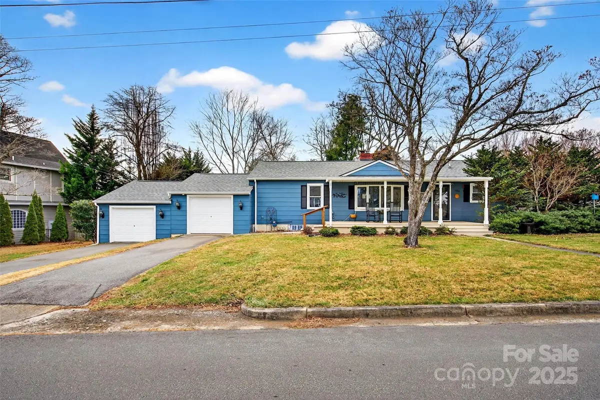 109 Mountain Street, Black Mountain, NC 28711 - Image #1