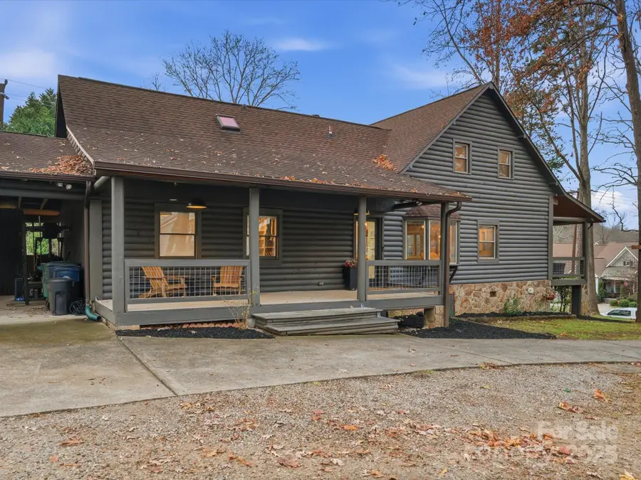 19810 Schooner Drive, Cornelius, NC 28031 - Image #3