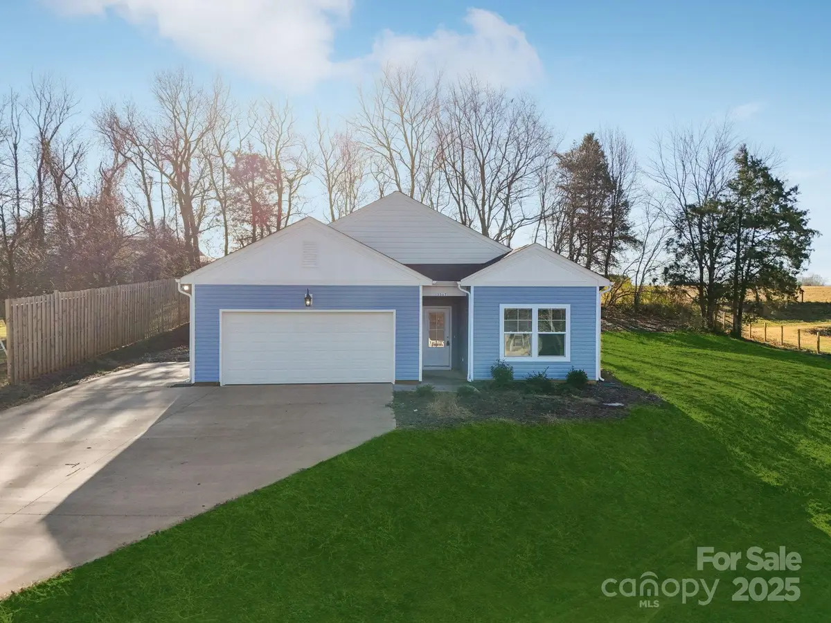 3567 Farmfield Drive, Claremont, NC 28610 - Image #1