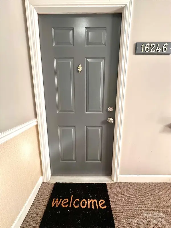 16246 Redstone Mountain Lane, Charlotte, NC 28277