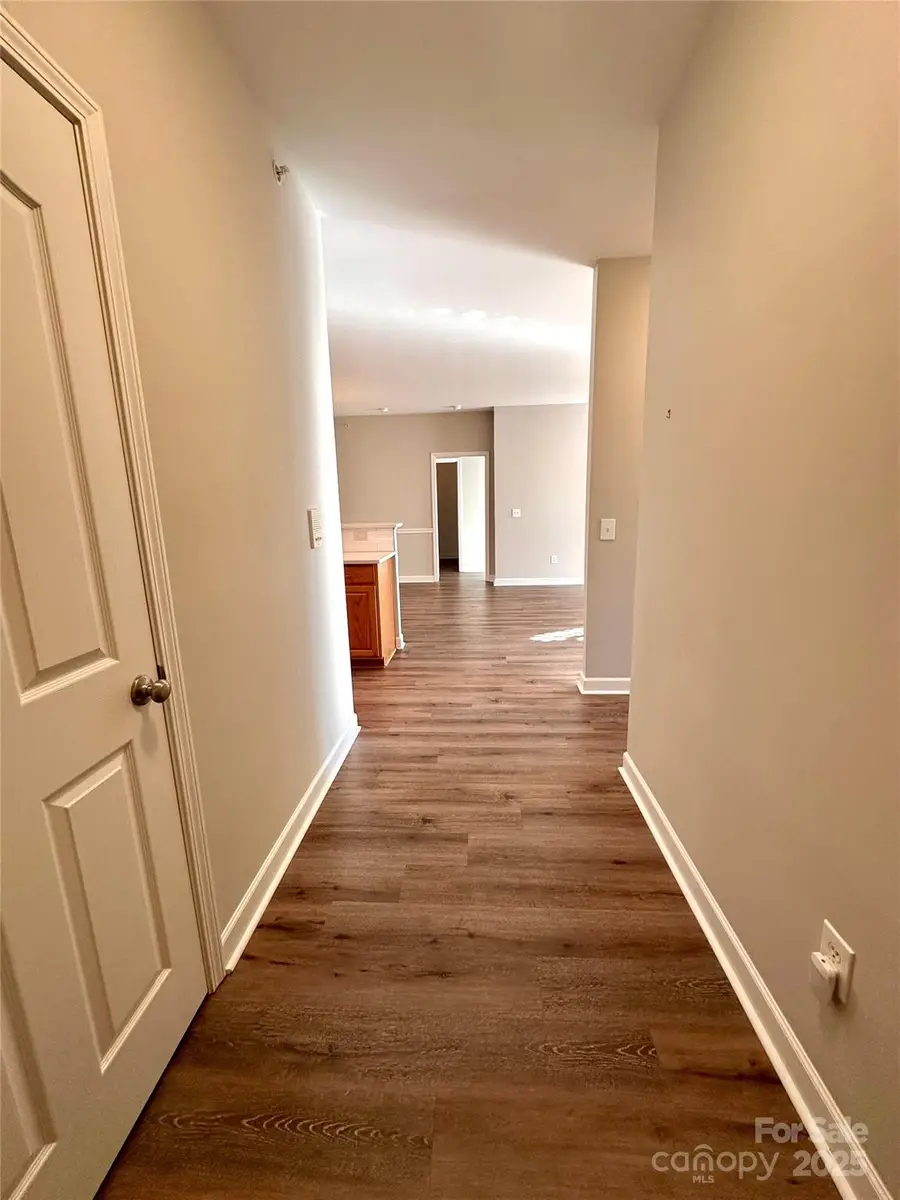 16246 Redstone Mountain Lane, Charlotte, NC 28277 - Image #2