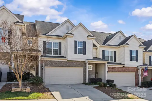 4755 Mount Royal Lane, Charlotte, NC 28210