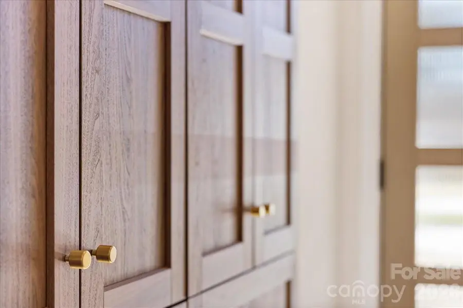 5801 Sharon Road #J, Charlotte, NC 28210 - Image #3