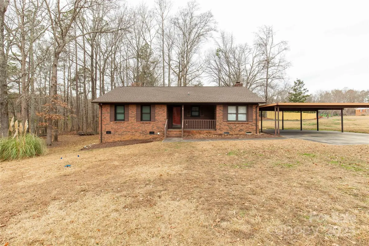 950 High Lane, Lancaster, SC 29720 - Image #1