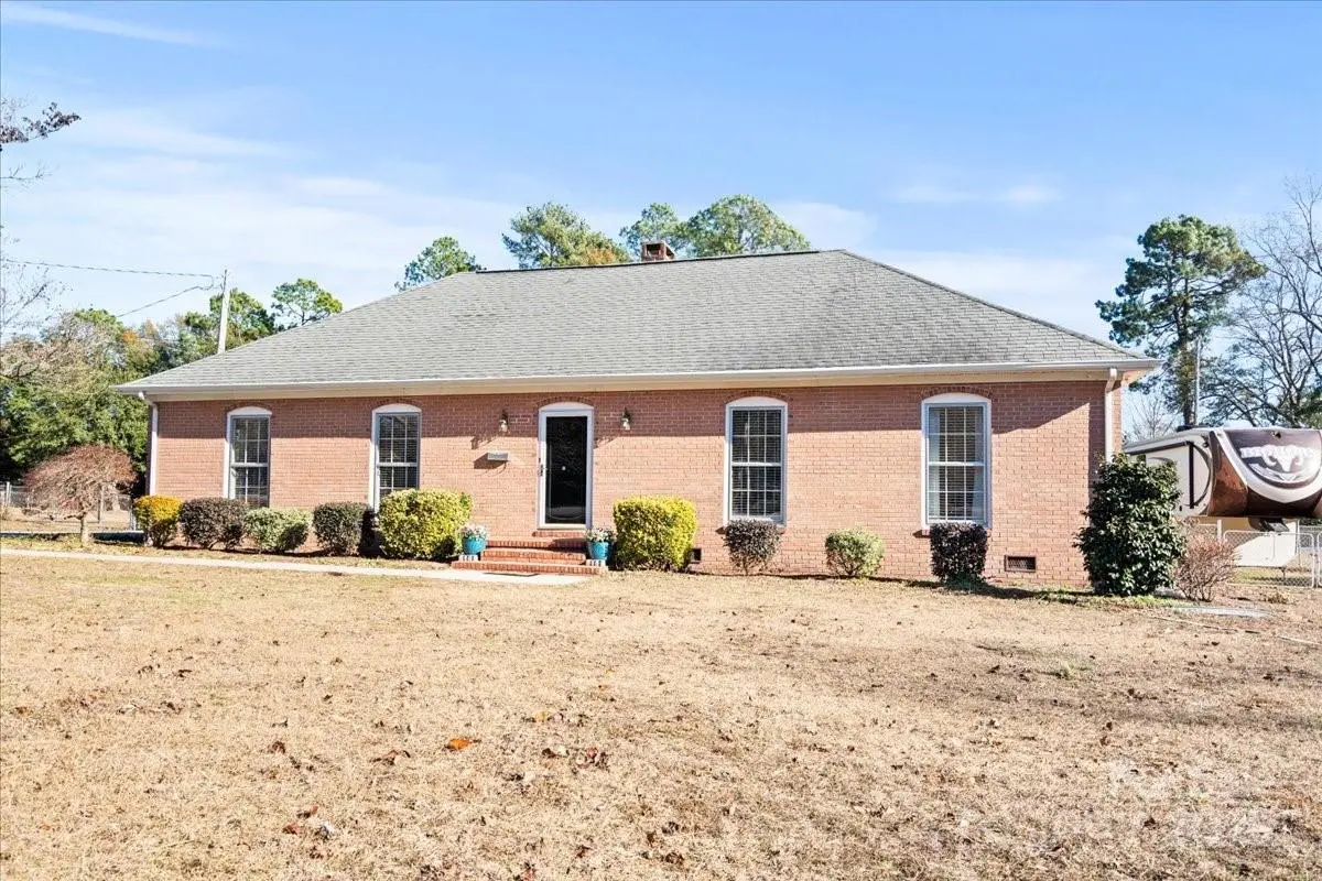 502 Jefferson Street, Bennettsville, SC 29512 - #1