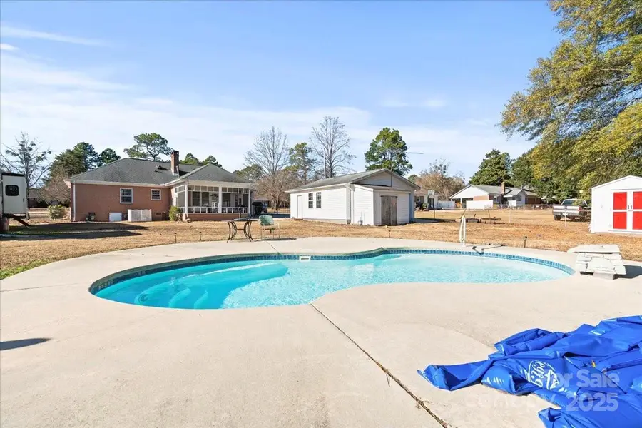 502 Jefferson Street, Bennettsville, SC 29512 - #2